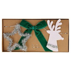 ELEGANT CHRISTMAS GARLAND BY MERI MERI